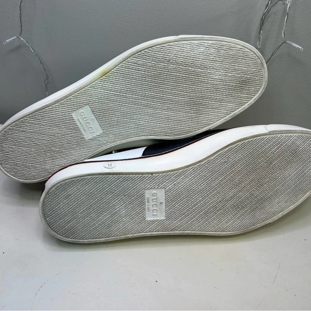 Gucci Black and White High Top Sneakers. Size: 12 Vintage GG Supreme Sneaker